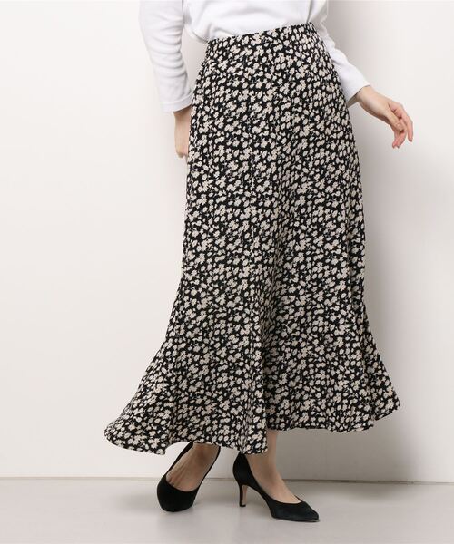 ehka sopo（エヘカソポ）の「無地／花柄アソートマーメイドスカート（スカート・レディース・ブラック/グリーン/オレンジ/ベージュ・ﾌﾘ-）」の9枚目の写真