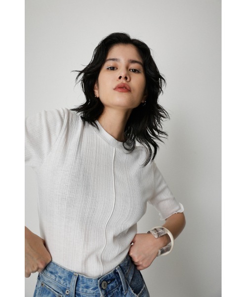 AZUL by moussy(アズールバイマウジー)の「MELLOW SHORT SLEEVE TOPS/メロウショートスリーブトップス(Tシャツ/カットソー・レディース・ピンク/ダークブルー/ホワイト/オレンジ/ブラック・MEDIUM/SMALL)」の2枚目の写真