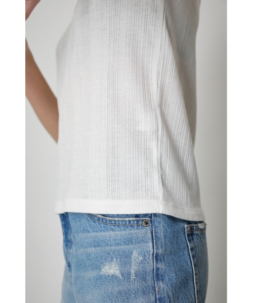 AZUL by moussy(アズールバイマウジー)の「MELLOW SHORT SLEEVE TOPS/メロウショートスリーブトップス(Tシャツ/カットソー・レディース・ピンク/ダークブルー/ホワイト/オレンジ/ブラック・MEDIUM/SMALL)」の14枚目の写真