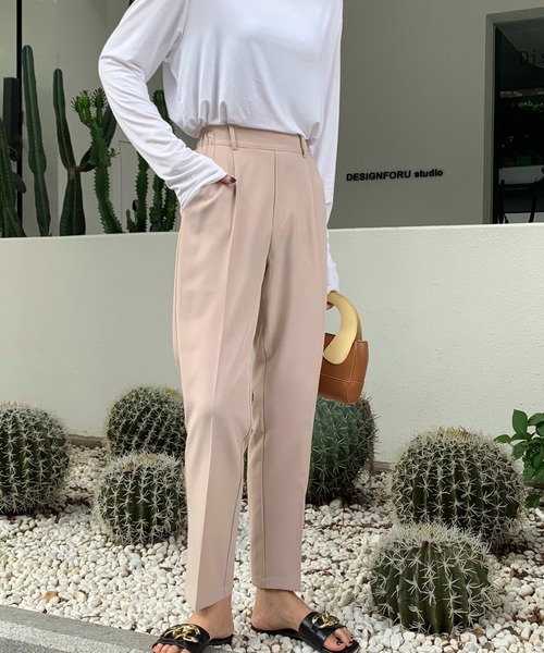 Diosfront（ディオスフロント）の「センタープレステーパードスラックスパンツ（スラックス・レディース・ブラック/グレー/ピンク/グリーン/ベージュ・S/M/L）」の19枚目の写真