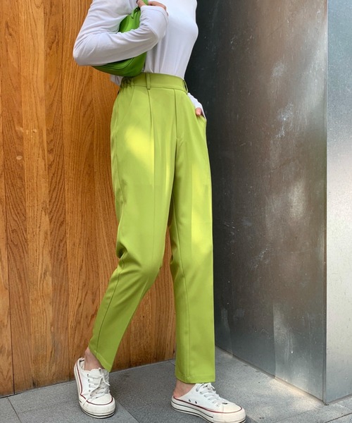 Diosfront（ディオスフロント）の「センタープレステーパードスラックスパンツ（スラックス・レディース・ブラック/グレー/ピンク/グリーン/ベージュ・S/M/L）」の20枚目の写真