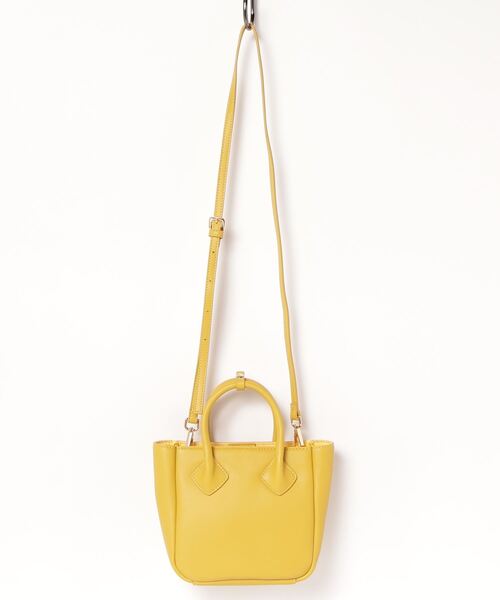 artemis by DIANA（アルテミスバイダイアナ）の「ストラップ付き2WAYスクエア型ミニトート（ハンドバッグ・レディース・ブラック/ベージュ/イエロー/グリーン/オレンジ・FREE）」の16枚目の写真