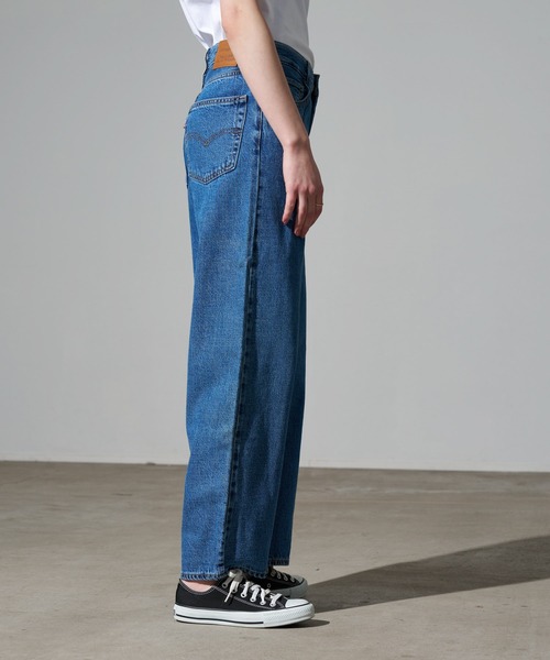 Levi's（リーバイス）の「Levi's/リーバイス BAGGY DAD（デニムパンツ・レディース・インディゴブルー/グレー/ダークインディゴブルー/ライトインディゴブルー/ブルー/ブラック・25inch/27inch/28inch/26inch/24inch/23inch/24/30/23/30）」の20枚目の写真