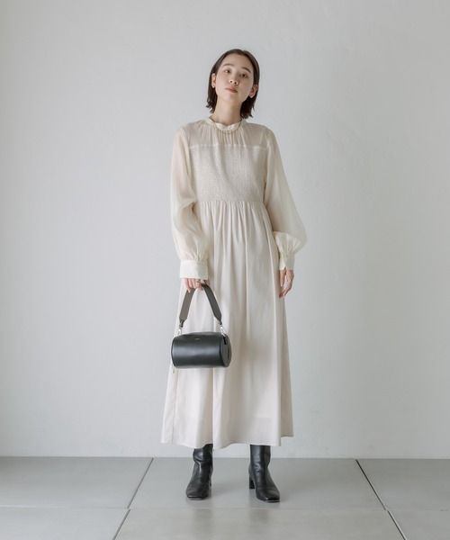loti(ロティ)の「WEB限定 loti 2WAYチューブBAG(ショルダーバッグ・レディース・ブラック/オフホワイト・FREE)」の22枚目の写真