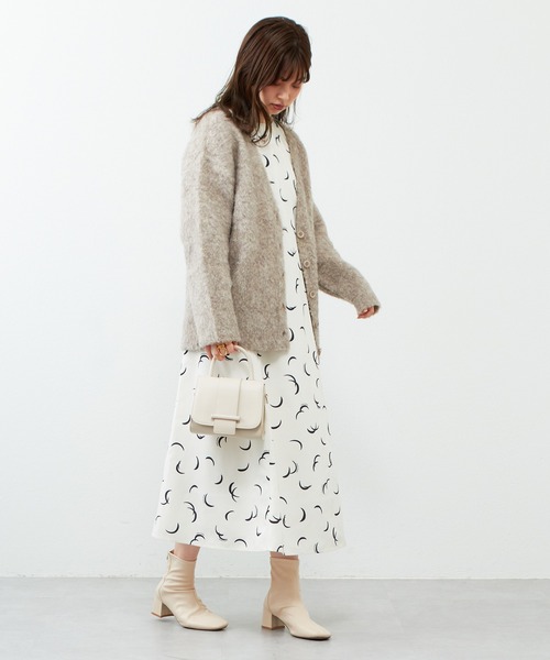 natural couture（ナチュラルクチュール）の「ミックス起毛カラーミドルカーディガン（カーディガン/ボレロ・レディース・ブラック/パープル/ブラウン/オフホワイト/サックスブルー/ピンク/オレンジ・FREE）」の8枚目の写真