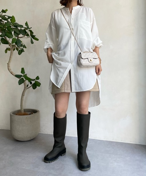 DouDou（ドゥドゥ）の「袖リブバックボタンロングシャツ（シャツ/ブラウス・レディース・オフホワイト/モカ/バイオレット/ブラック・FREE）」の7枚目の写真