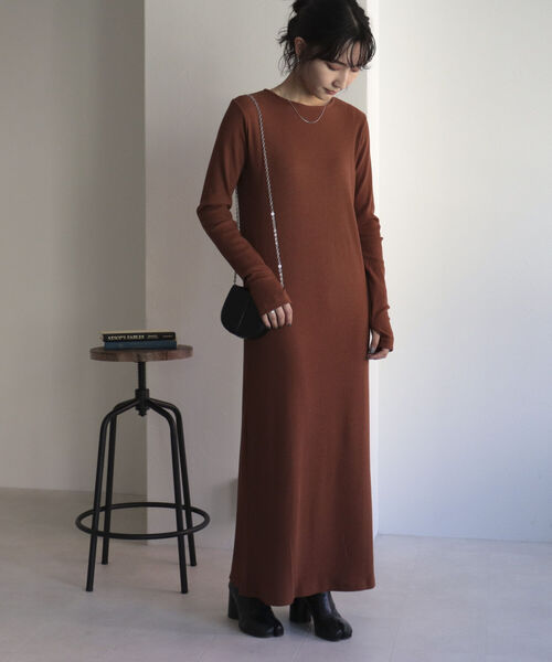 fredy emue（フレディエミュ）の「タイトマキシ丈リブワンピース（ワンピース・レディース・ブラック/ブラウン・38）」の5枚目の写真