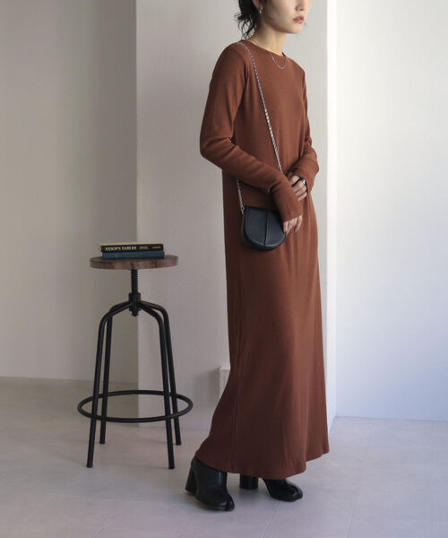 fredy emue（フレディエミュ）の「タイトマキシ丈リブワンピース（ワンピース・レディース・ブラック/ブラウン・38）」の3枚目の写真