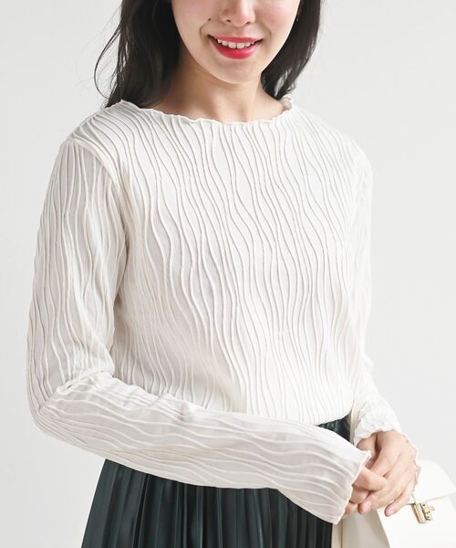 rps(アールピーエス)の「ウェーブストライプメロープルオーバー(Tシャツ/カットソー・レディース・ブラック/ブラウン/グリーン/アイボリー/ブルー/グレイッシュベージュ/ミント・フリー)」の11枚目の写真