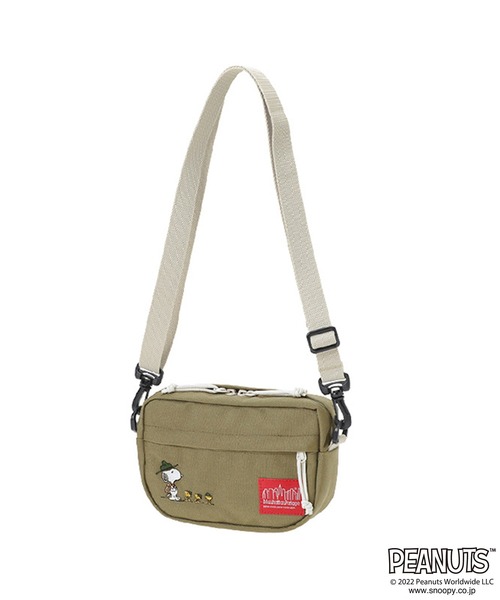 Manhattan Portage(マンハッタンポーテージ)の「The Mulberry Shoulder Bag PEANUTS FW22(ショルダーバッグ・メンズ・ブラック/カーキ・X-SMALL)」の2枚目の写真