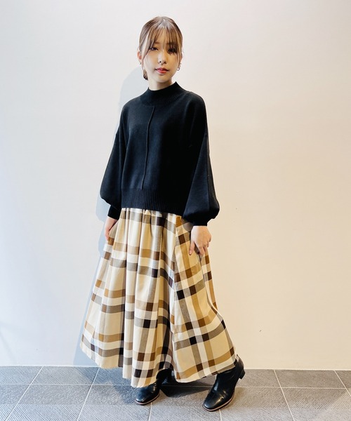 one way(ワンウェイ)の「チェック柄ボリュームスカート(スカート・レディース・ベージュ/レッド/ダークブルー・FREE)」の22枚目の写真