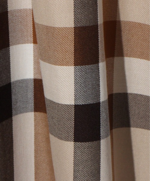 one way(ワンウェイ)の「チェック柄ボリュームスカート(スカート・レディース・ベージュ/レッド/ダークブルー・FREE)」の6枚目の写真