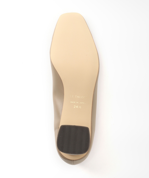 LE TALON（ルタロン）の「4cmスクエアVカットパンプス（パンプス