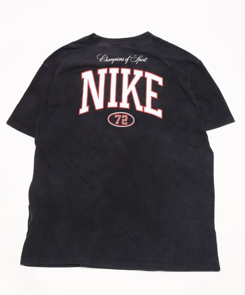 NIKE（ナイキ）の「NIKE/ナイキ AS W NSW TEE BF VARSITY（Tシャツ/カットソー・レディース・ブラック/イエロー・M/L/XL/XS/S/2XL）」の3枚目の写真
