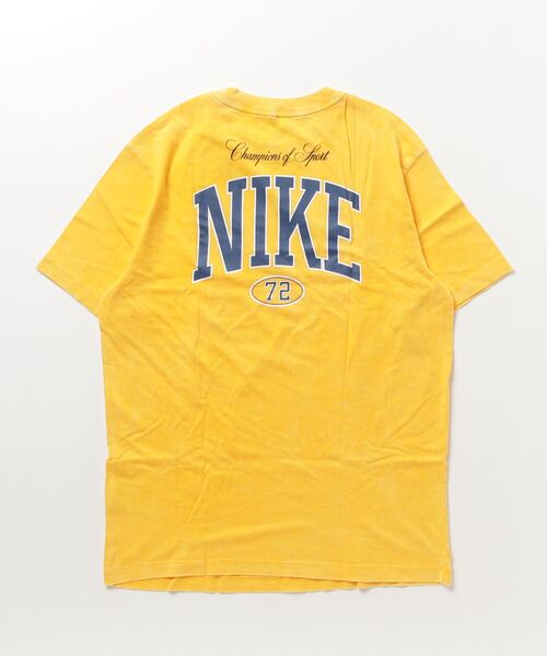 NIKE（ナイキ）の「NIKE/ナイキ AS W NSW TEE BF VARSITY（Tシャツ/カットソー・レディース・ブラック/イエロー・M/L/XL/XS/S/2XL）」の6枚目の写真