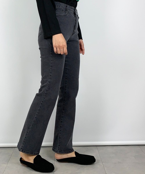 me+em select(ミームセレクト)の「セミフレアベーシックスデニム(デニムパンツ・レディース・グレー/ブルー・LARGE/MEDIUM/SMALL)」の14枚目の写真
