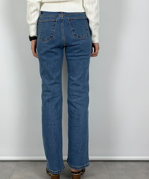 me+em select(ミームセレクト)の「セミフレアベーシックスデニム(デニムパンツ・レディース・グレー/ブルー・LARGE/MEDIUM/SMALL)」の11枚目の写真