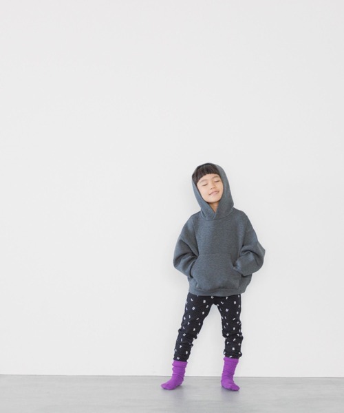 LOWRYS FARM（ローリーズファーム）の「プリントレギンス　170611（レギンス/スパッツ・キッズ・ブラック/カーキ/モカ・100cm/110cm/120cm/130cm）」の4枚目の写真