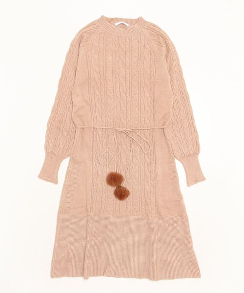 a:mure(アミュール)の「ヒモベルト付き!ケーブル編みニットワンピース(ワンピース・レディース・ベージュ/ホワイト/ブラウン・SMALL/MEDIUM)」の1枚目の写真