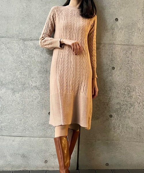 a:mure(アミュール)の「ヒモベルト付き!ケーブル編みニットワンピース(ワンピース・レディース・ベージュ/ホワイト/ブラウン・SMALL/MEDIUM)」の8枚目の写真