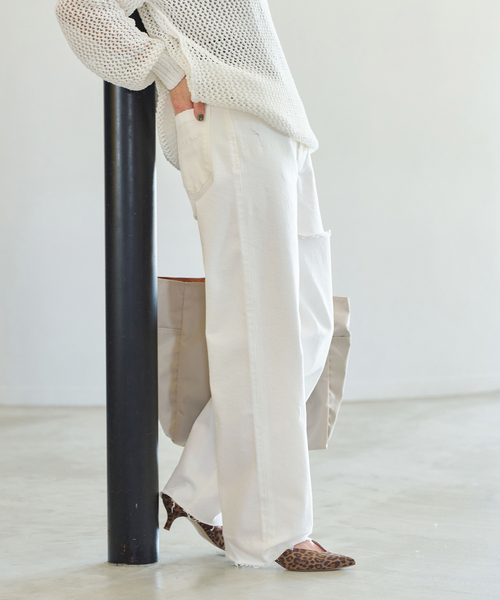 IENA（イエナ）の「【YANUK/ヤヌーク】別注 LEA WHITE カットオフ