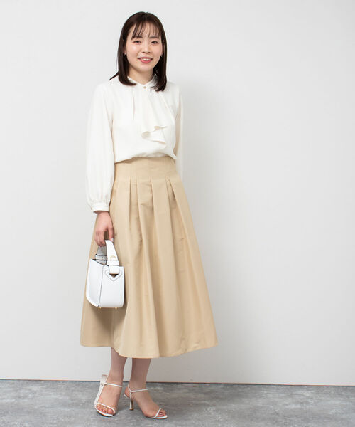 NOLLEY’S Sophi(ノーリーズソフィ)の「ジョーゼットラッフルブラウス(シャツ/ブラウス・レディース・ホワイト系その他5/オフホワイト・38/36)」の20枚目の写真