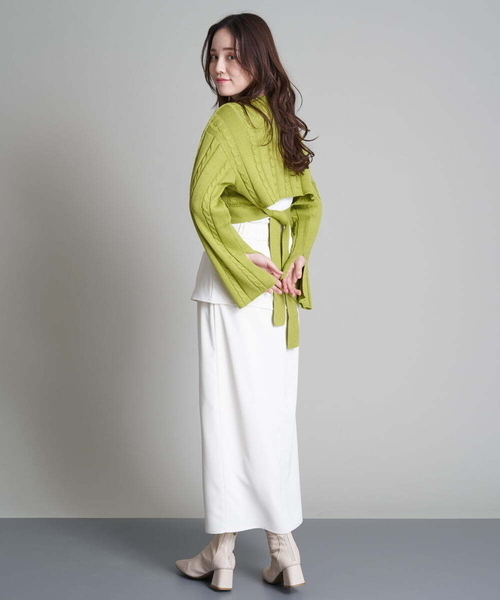 A de a.v.v（アードアー・ヴェ・ヴェ）の「2WAYスリーブスリットニット（ニット/セーター・レディース・ピンク/グリーン/ブラック・38/36）」の11枚目の写真