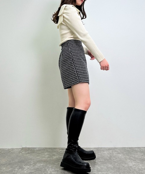 INGNI(イング)の「スクエアネック異素材肩リボンニット(ニット/セーター・レディース・ブラック/オフホワイト/サックスブルー・M)」の7枚目の写真