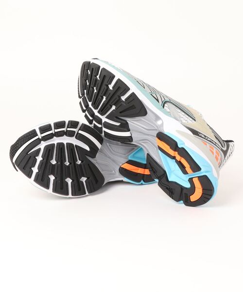 PUMA(プーマ)の「PUMA プーマ ユニセックス ベロファシス PHASED スニーカー(スニーカー・メンズ・ホワイト/グレー・27.0cm/24.0cm/22.0cm/28.0cm/26.5cm/27.5cm/29.0cm/24.5cm/23.0cm/26.0cm/29.5cm/22.5cm/28.5cm/23.5cm/25.5cm/25.0cm)」の10枚目の写真