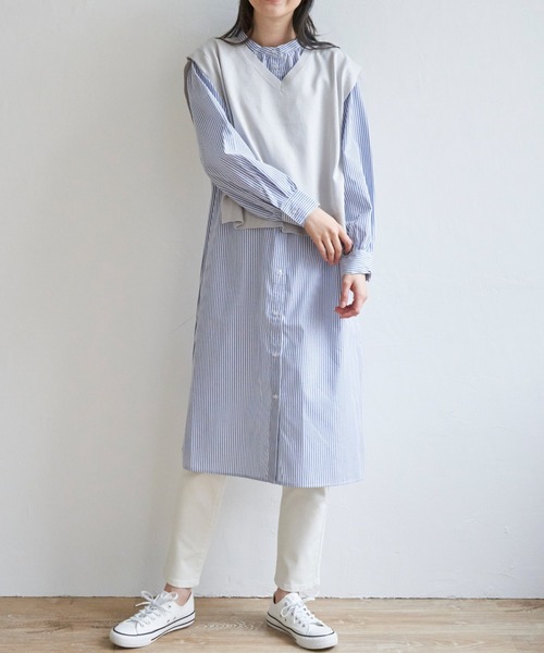 ikka（イッカ）の「【2点セット】ニットベストシャツワンピセット（ワンピース・レディース・グレー/ベージュ/ブラック・S/M/L）」の2枚目の写真