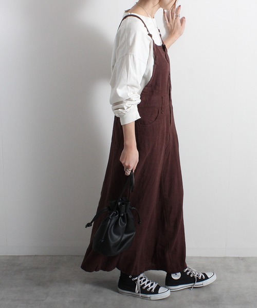 Fizz（フィズ）の「【Fizz/フィズ】　リネンレーヨンマキシ丈サロペットスカート（サロペット/オーバーオール・レディース・ベージュ/ネイビー/ブラウン・M）」の15枚目の写真
