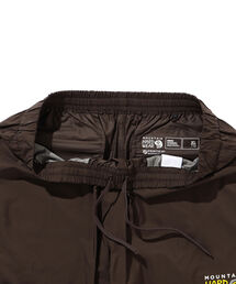 ほぼ新品　マウンテンハードウェア　BEAMS　別注　ナイロン　シェルパンツ　Ｌ MOUNTAIN HARDWEAR（マウンテンハードウェアー）の「MOUNTAIN