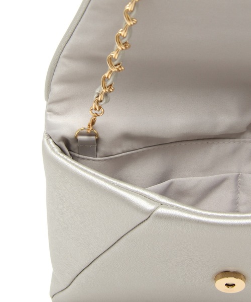 ROPE' PICNIC（ロペピクニック）の「チェーンショルダー付スクエアクラッチバッグ（ショルダーバッグ・レディース・シルバー/ブラック・FREE）」の8枚目の写真