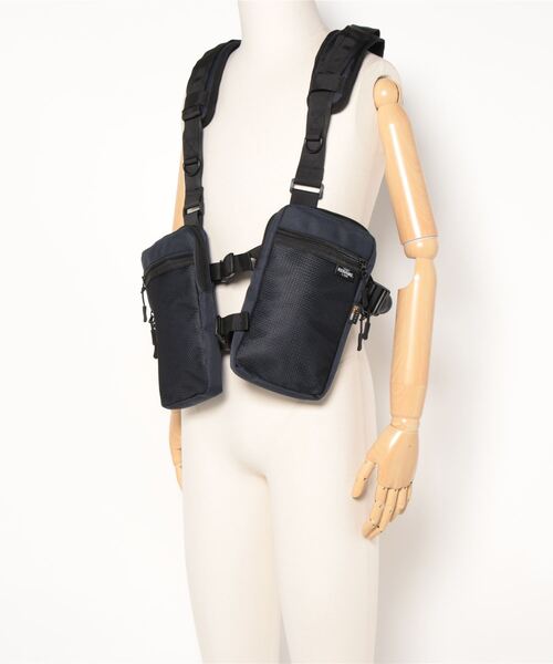 DEVICE（デバイス）の「Rename CORDURAナイロン ベスト型 ボディショルダーバッグ（ボディバッグ/ウエストポーチ・メンズ・ネイビー・FREE）」の7枚目の写真
