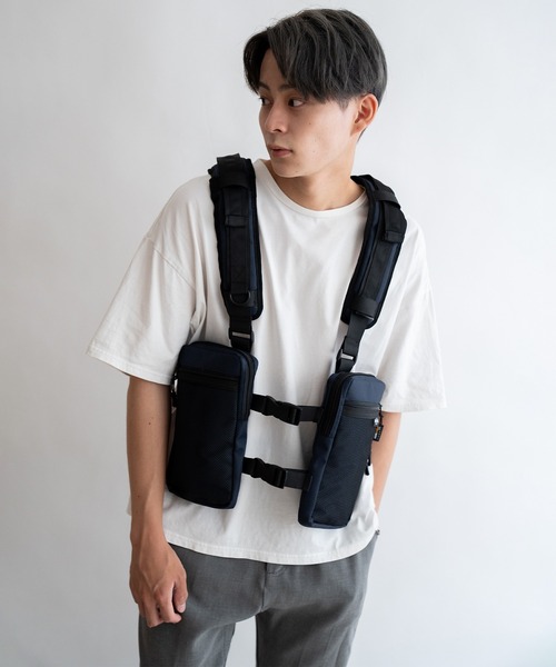 DEVICE（デバイス）の「Rename CORDURAナイロン ベスト型 ボディショルダーバッグ（ボディバッグ/ウエストポーチ・メンズ・ネイビー・FREE）」の2枚目の写真