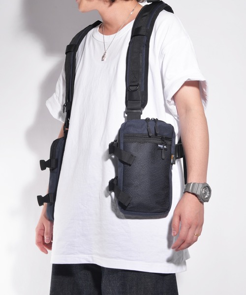DEVICE（デバイス）の「Rename CORDURAナイロン ベスト型 ボディショルダーバッグ（ボディバッグ/ウエストポーチ・メンズ・ネイビー・FREE）」の8枚目の写真