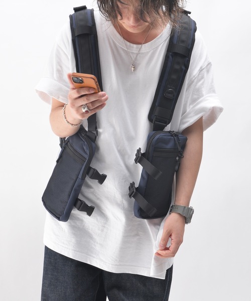 DEVICE（デバイス）の「Rename CORDURAナイロン ベスト型 ボディショルダーバッグ（ボディバッグ/ウエストポーチ・メンズ・ネイビー・FREE）」の22枚目の写真