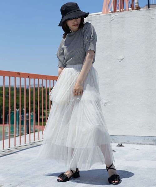 MAJESTIC LEGON（マジェスティックレゴン）の「【WEB限定カラーあり】タックスリーブトップス（Tシャツ/カットソー・レディース・アイボリー/ブラック/ブラック系その他/グリーン/オレンジ/ベージュ系その他2/グレイッシュベージュ・MEDIUM）」の19枚目の写真