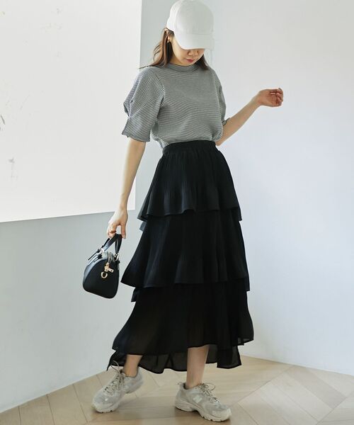 MAJESTIC LEGON（マジェスティックレゴン）の「【WEB限定カラーあり】タックスリーブトップス（Tシャツ/カットソー・レディース・アイボリー/ブラック/ブラック系その他/グリーン/オレンジ/ベージュ系その他2/グレイッシュベージュ・MEDIUM）」の20枚目の写真