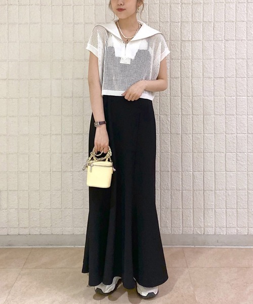 w closet(ダブルクローゼット)の「【SETアイテム】ハーフジップメッシュニット&キャミワンピース(ワンピース・レディース・オフホワイト/カーキ/ブラック・FREE)」の2枚目の写真