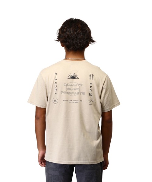 rip curl(リップカール)の「【RIPCURL(リップカール)】バックプリント半袖Tシャツ SEARCHERS EARTH TEE(Tシャツ/カットソー・メンズ・サンドベージュ/ブラック系その他・LARGE/X-LARGE/MEDIUM/SMALL)」の2枚目の写真