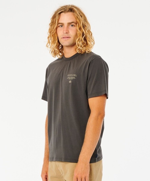 rip curl(リップカール)の「【RIPCURL(リップカール)】バックプリント半袖Tシャツ SEARCHERS EARTH TEE(Tシャツ/カットソー・メンズ・サンドベージュ/ブラック系その他・LARGE/X-LARGE/MEDIUM/SMALL)」の4枚目の写真