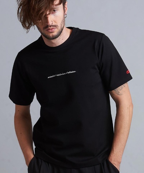 NO ID.(ノーアイディ)の「mt8392-エンブロイダリーメッセージC-N-T Tシャツ(Tシャツ/カットソー・メンズ・ライトベージュ/ブラック/ホワイト・02/01)」の1枚目の写真