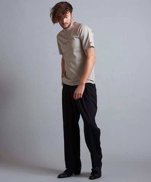 NO ID.(ノーアイディ)の「mt8392-エンブロイダリーメッセージC-N-T Tシャツ(Tシャツ/カットソー・メンズ・ライトベージュ/ブラック/ホワイト・02/01)」の14枚目の写真