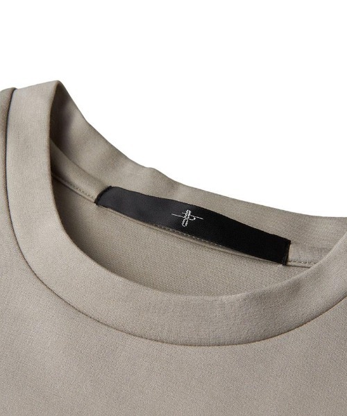 NO ID.(ノーアイディ)の「mt8392-エンブロイダリーメッセージC-N-T Tシャツ(Tシャツ/カットソー・メンズ・ライトベージュ/ブラック/ホワイト・02/01)」の15枚目の写真
