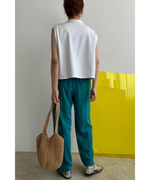 palm RICHE(ポームリシュ)の「パールポイントノースリーブトップス(Tシャツ/カットソー・レディース・カーキ/ブラック/オフホワイト・M)」の18枚目の写真