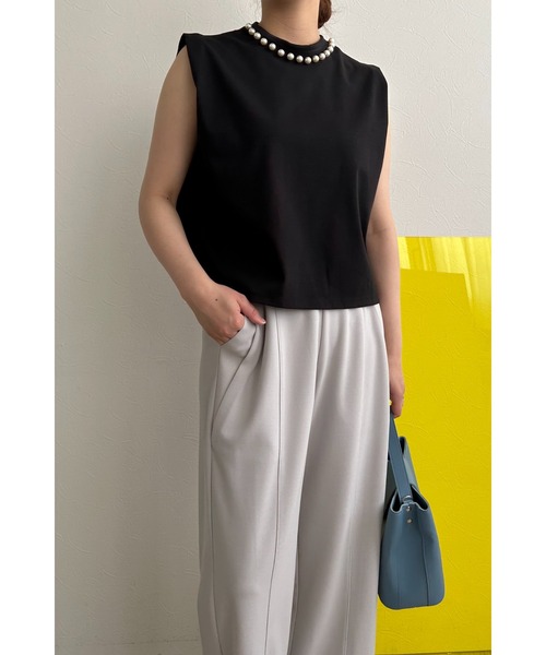 palm RICHE(ポームリシュ)の「パールポイントノースリーブトップス(Tシャツ/カットソー・レディース・カーキ/ブラック/オフホワイト・M)」の9枚目の写真