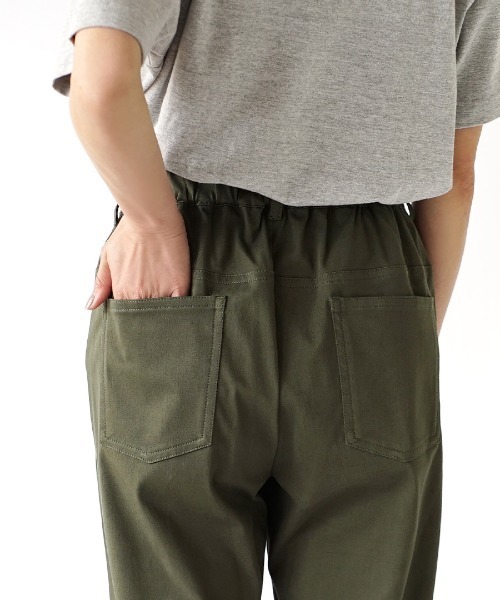 zootie（ズーティー）の「COOL TOUCH 接触冷感テーパードパンツ（その他パンツ・レディース・アイボリー/ライトベージュ/ダークベージュ/ブラック/カーキ/ベージュ/ベージュ系その他/ブラウン・L/S/LL/M）」の17枚目の写真