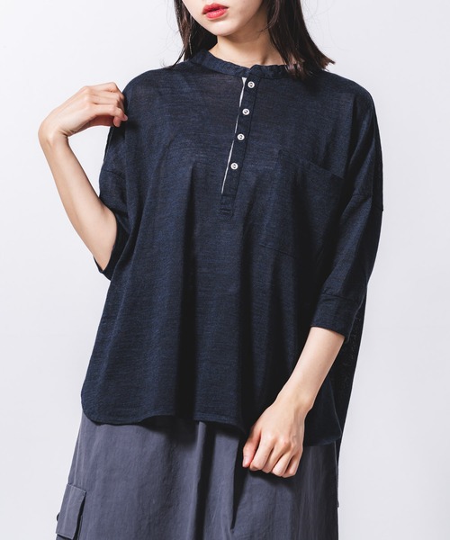 quadro(クオドロ)の「ラミーナイロン撚杢天竺6分袖ヘンリーネックプルオーバー(Tシャツ/カットソー・レディース・ブルー/ダークネイビー/グレー/ベージュ・FREE)」の5枚目の写真