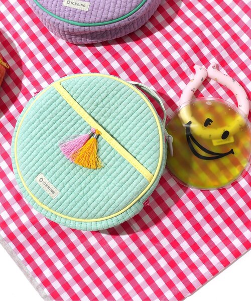 Ampersand（アンパサンド）の「ICE RING ヌビポーチ（ポーチ・キッズ・ミント/オレンジ/ラベンダー・MEDIUM）」の2枚目の写真